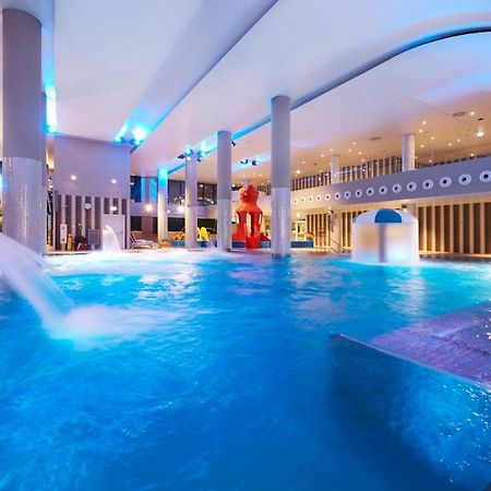 Vacationclub - Aquamarina Apartment C-05 Swinoujscie Dış mekan fotoğraf